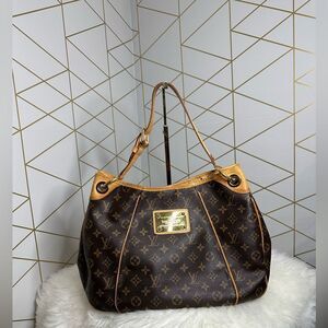 💯Authentic LOUIS VUITTON 
Monogram Galliera PM🍀